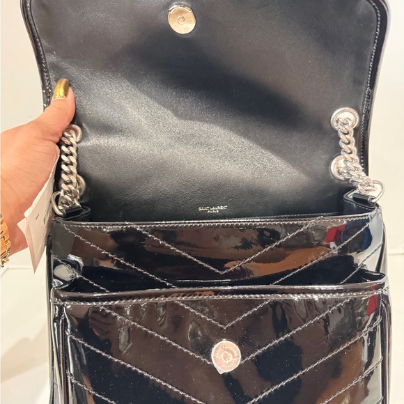 Saint Laurent Niki Black Patent Leather Bag NEW - Picture 6 of 16
